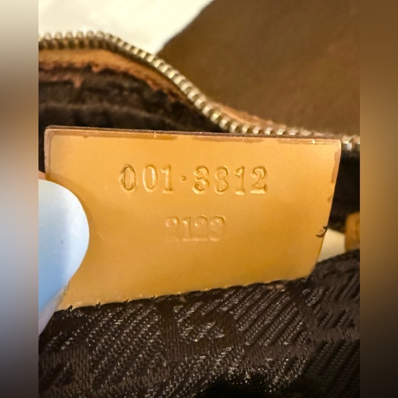 Gucci Vintage Tan Smooth Leather Hobo Shoulder Bag - Picture 8 of 8